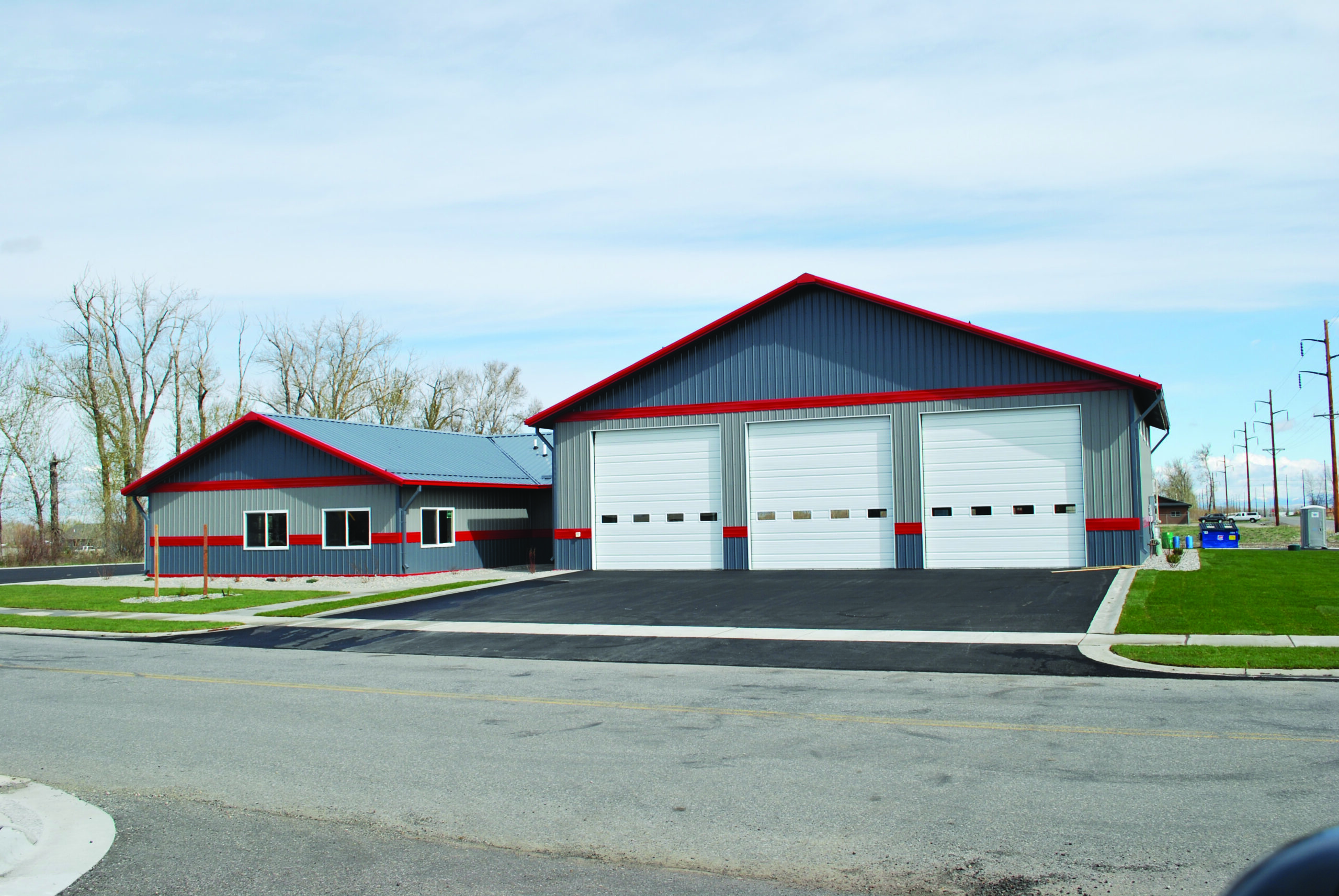 service-1 coldformed exterior industrial gable slategray charcoal utnt fire station bozemand mt 3